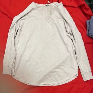 Z Supply long sleeve shirt V neck